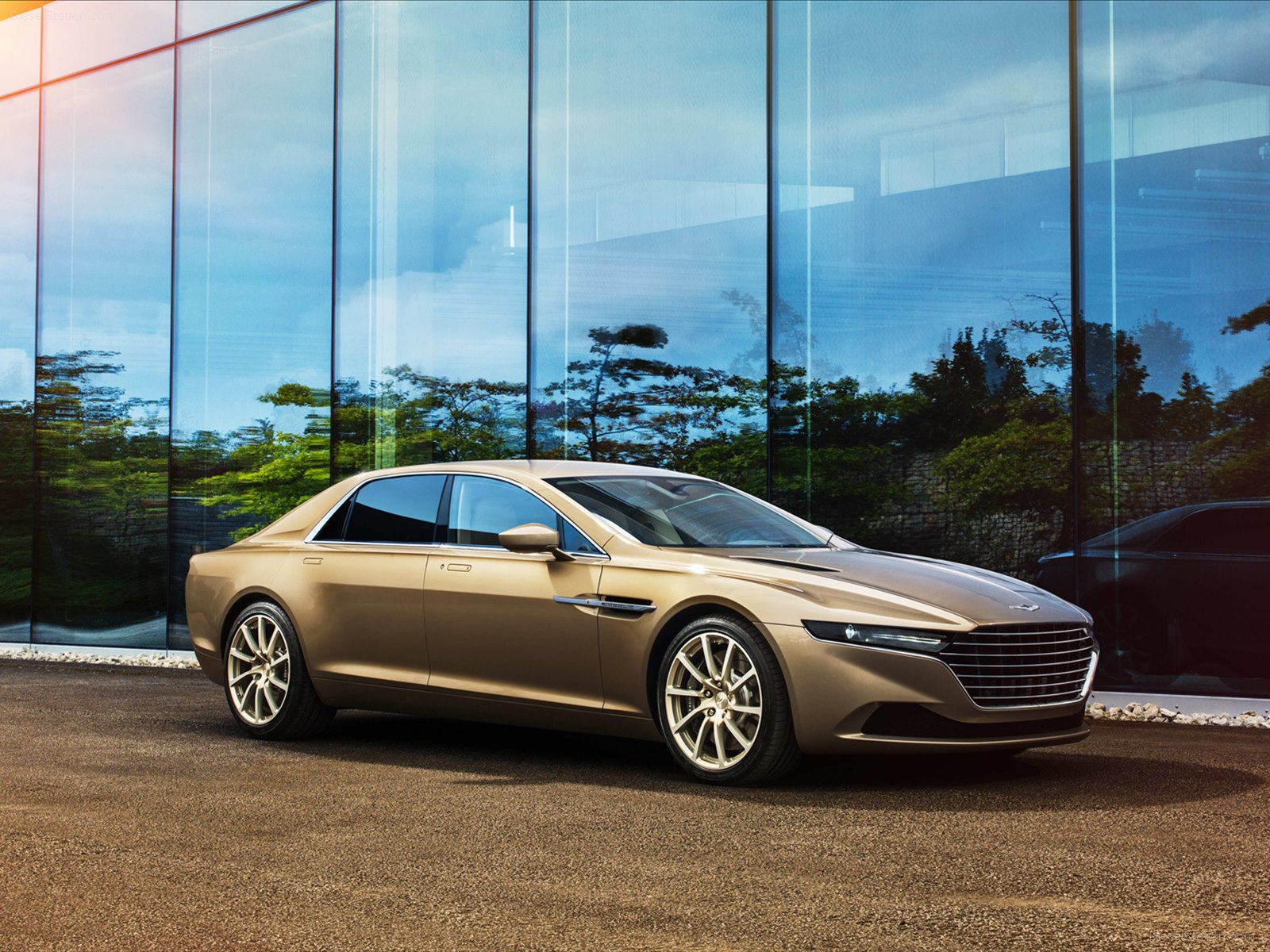 Aston Martin Lagonda Taraf 2015